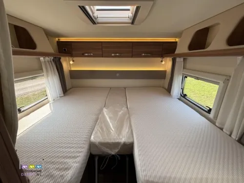 Weinsberg CaraLoft 700 MEG Foto: 8