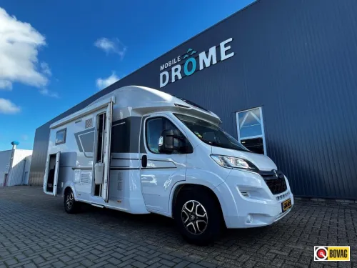 Autocaravana Coral Axess 650 DL Zenec audio, panel solar