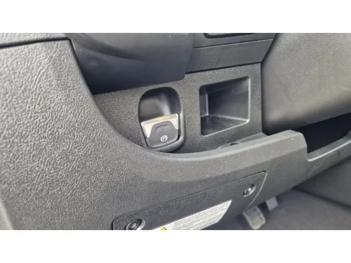 Bravia Mobil SWAN 636 180PS Automatik FullOption Foto: 6