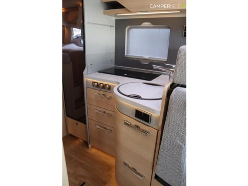 Hymer BMC-I 600 White Line 170hp Automatic | Alde heating | Truma roof air conditioning | Single beds | SLC chassis | Pop-up bed | Awning | Bicycles photo: 13