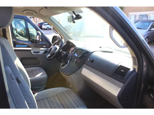 Volkswagen California 20 TDI T5 GP, automaat photo : 12