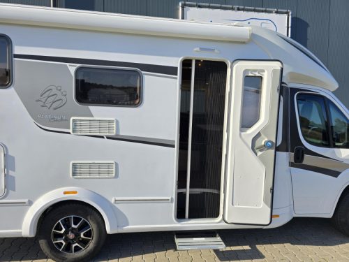 Knaus Platinum Selection 650 MEG L&auml;ngsbetten Doppelboden Foto: 6