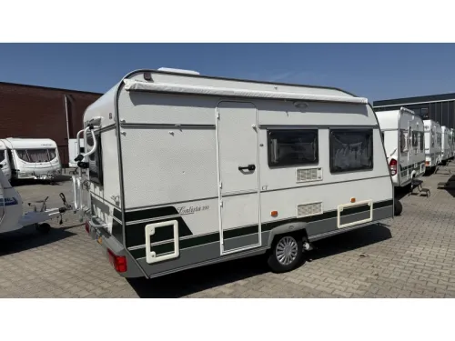 Chateau Calista 390 TDZ dinette fixed bed toilet photo: 11