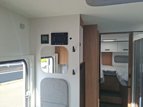 Chausson 777 Titanium Ultimate Einzelbetten XL Garage Foto: 14