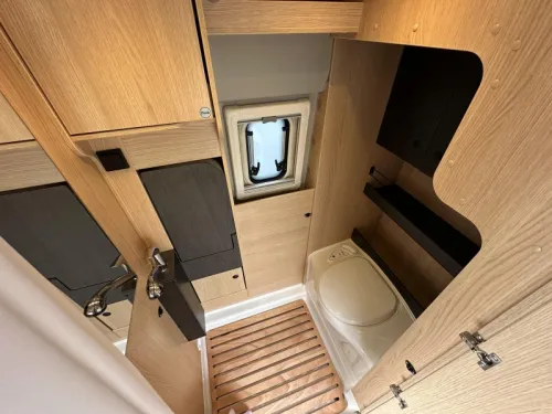 Sunlight VanLife 540 V photo: 16