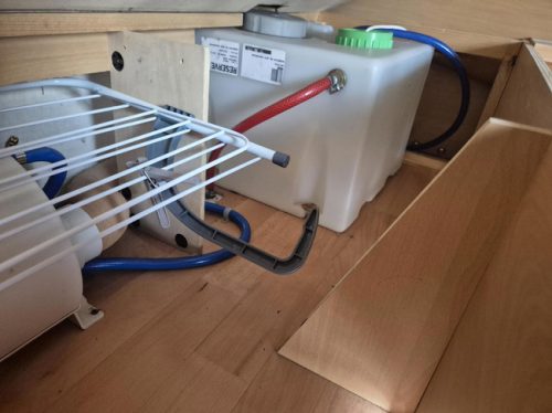 Adria ALTEA 502DT 3 berths triple bunk bed &amp; awning 1st owner photo: 15