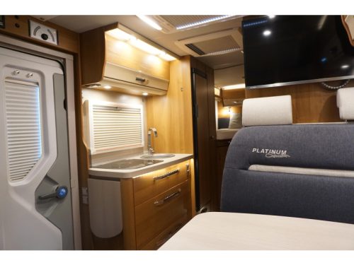 Knaus Platinum Selection 650 MEG 165hp photo: 9