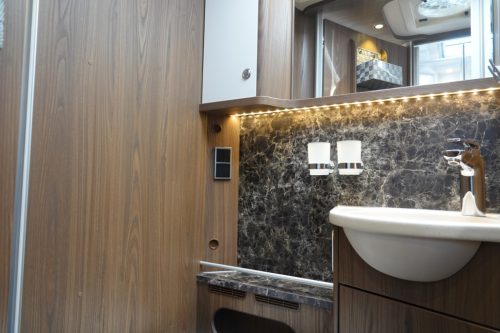 Hymer B 704 PL foto: 27