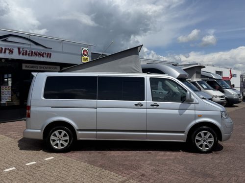 Volkswagen transporter van conversion TDI 131 hp original NL car NAP logical air conditioning cruise control pop-top roof 2 berths towbar photo: 2