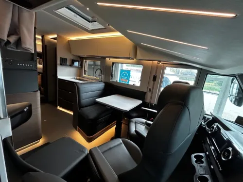 Adria Supersonic 780 SL 360 gr cam, liner seats photo: 8