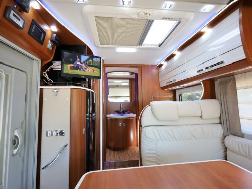 Mobilvetta K-Yacht 79 MH QUEENSBED + HEFBED photo : 2