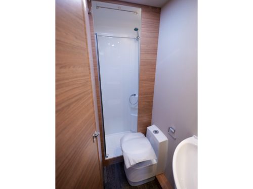 Weinsberg CaraSuite Spicy 650 MF MODEL 2027, automatic photo: 21