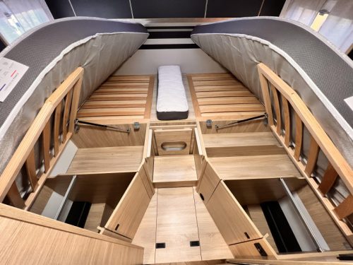 Chausson Etape Line 777 ohne Hubdach  Foto: 23