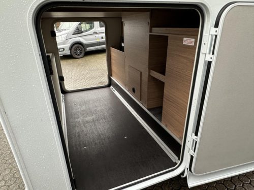 Knaus Van I 650 MEG AUTOMAAT COMPACT 180 PK foto: 6