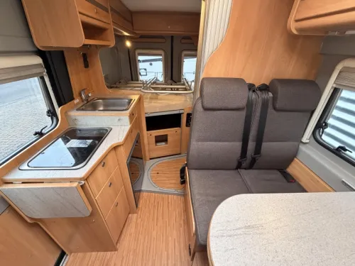 P&ouml;ssl Roadcamp 540 R Compact 130HP Bearlock  photo: 6