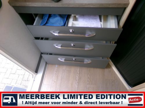 Hobby De Luxe 460 SFF 2027 NEWEST MODEL! photo: 10