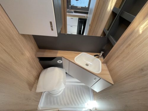 Knaus Sport 460 EU Single beds photo: 15