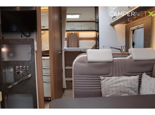 B&uuml;rstner Lyseo Harmony Line 140cv Autom&aacute;tico | &iexcl;Suelo plano! | Camas individuales | Horno | Suspensi&oacute;n neum&aacute;tica | Toldo | Garaje grande | Panel solar | Co foto: 9