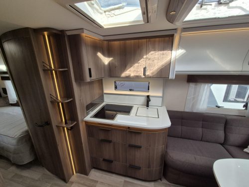 Kabe Ametist 560 GLE B2, Single beds  photo: 14