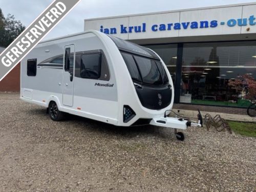 Sprite Mondial 470 SE French bed