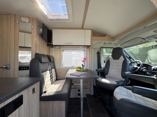 Sunlight V66 Adventure Edition COMPACT CAMPER 140 pk Euro 6 Citroen Jumper **Enkele bedden/Memo chassis fietsendrager/Navi/Camera/2e eige foto: 1