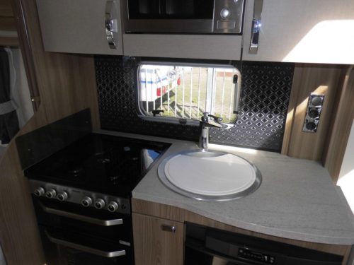 Sprite Cruzer 492 SR Mover und Kassettenmarkise! Foto: 3