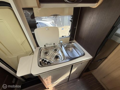 Mc Louis MC4 231 Transverse bed + Pull-down bed / Euro6! photo: 12