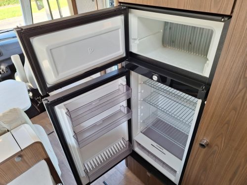 Hymer BML-I 780 NO POP-TOP ROOF+AIR SUSPENSION!  photo: 10