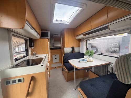 Hymer C 644 alcove transverse bed+bunk bed full options in very good condition air conditioning awning TV electric dish 2x solar panels large garage inverter tow bar photo: 9