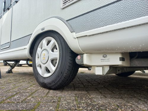 Hobby De Luxe Edition 440 SF Vorzelt Unico-Mover-etc Foto: 2