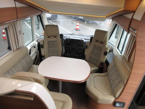 Carthago Chic C-Line I 4.9 LE Mercedes-Benz EP level Foto: 2