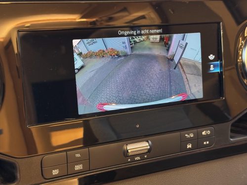 Hymer BMC-I 690 Queen bed-Pull-down bed-Mercedes photo: 16
