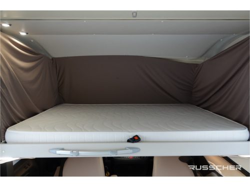 McLouis 822 G CARAT 160Pk Aut. | 6-Persoons | Maxxfan | Trekhaak Foto: 16