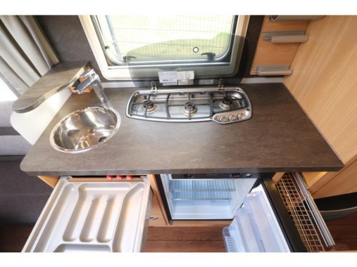 Knaus Sudwind Silver Selection 500 FVU Mover/Awning/Air conditioning photo: 12
