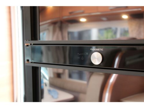 Carthago Chic C-Line I 4.9 LE-L Single beds + Pop-top roof  photo: 57