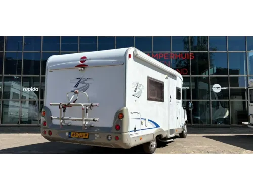 B&uuml;rstner Solano T 700 Single Beds, Top Layout photo: 4