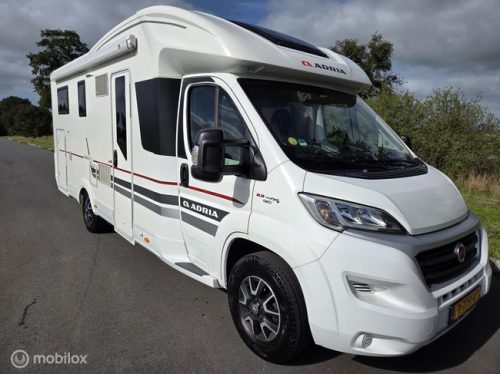 Adria MATRIX M 670SL 2017☆Hubdach-Einzelbetten-Euro6-131PS☆ Foto: 0