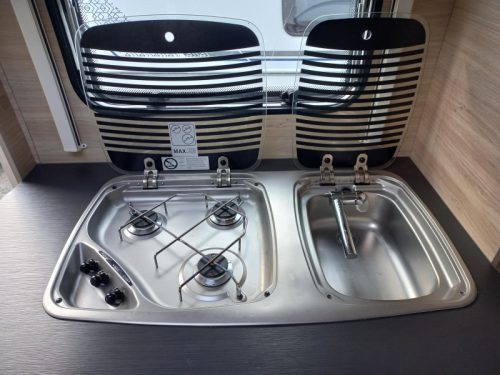 Caravelair Alba Style Family 497 voortent Unico - mover  foto: 9