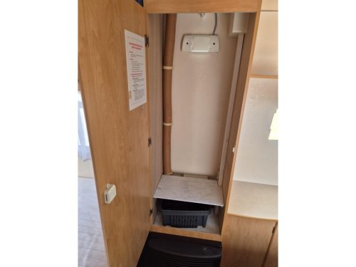 Caravelair Antares 400 Voortent en Luifel  foto: 10
