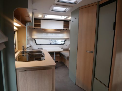 LMC Style 450 D Mover, Vorzelt Foto: 16