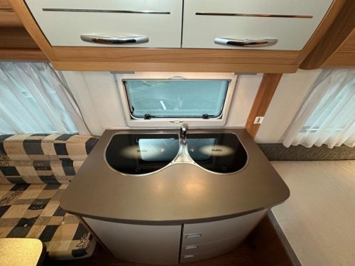 Hobby De Luxe 460 UFe photo: 18