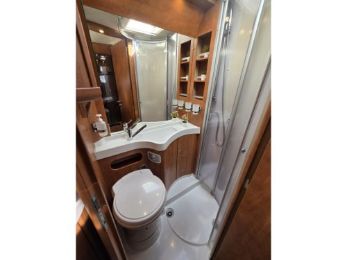 Carthago C-Compactline 143 I Einzelbetten Hubbett Foto: 15