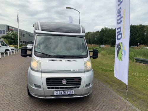 Knaus Van Ti 600 ME &ndash; Complete 3 liter 160 HP Semi-integrated, fixed bed, half-dinette, swivel seats Motorhome centre on the road photo: 7