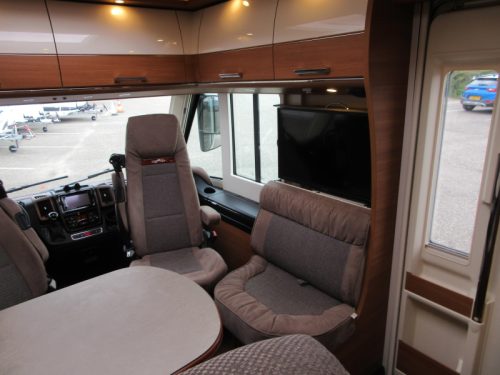 Carthago Chic C-Line I 4.9 LE AUTOMAAT DUBBELE BODEM Foto: 5