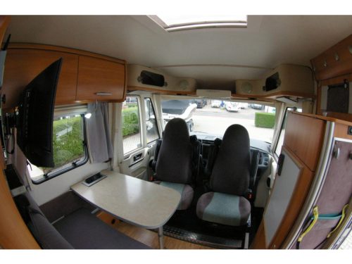 Hymer Exsis-I 522 EX Querbett, XXL Garage. Foto: 7