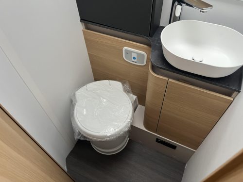 Adria Coral Axess 650 DL Benelux Edition Foto: 5