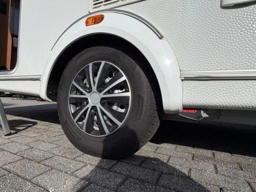 Knaus Sport 460 EU Vol uitgerust!! Foto: 6