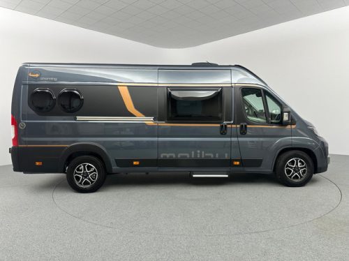 Malibu Van Comfort 640 LE Charming GT Skyview photo: 14