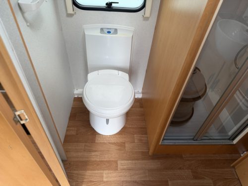 Elddis Avante 462 Foto: 16