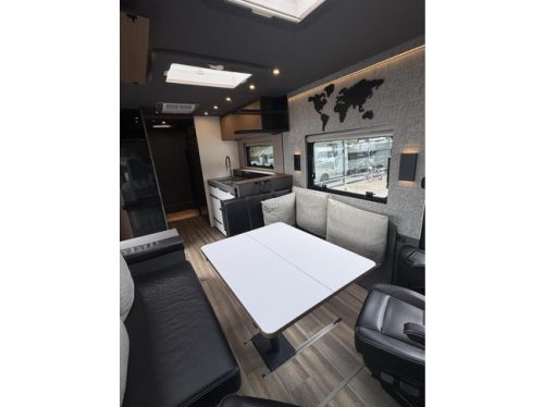 NIESMANN-BISCHOFF Flair 920ER Air Suspension EP-Level Full Options photo: 16